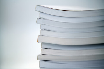 Gestapelte Paperback-Bücher