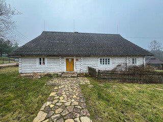 Kocjan's cottage in Rabsztyn, where Antoni Kocjan, a distinguished Polish glider designer, was born. - 778347113