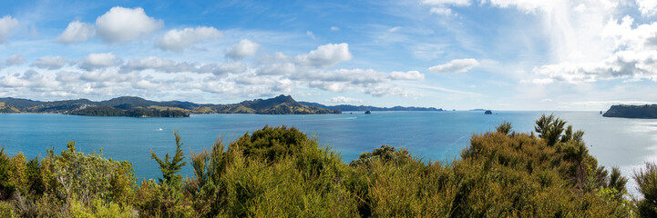 Fototapeta na wymiar Shakespeare Cliff Lookout and the Breathtaking Coastal Landscape of Coromandel Peninsula, New Zealand