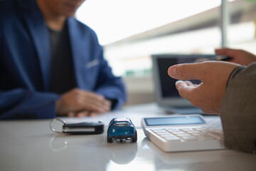 Car dealers recommend car to customers before entering into sales contracts so that customers can...