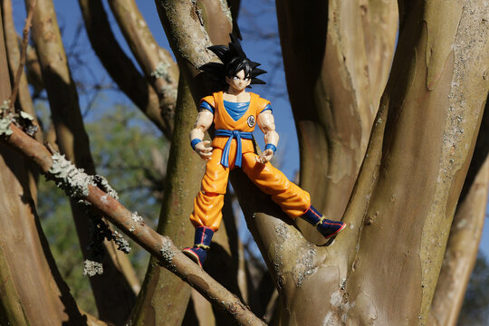 Figurine Bandai Dragon Ball Z. Personnage Son Goku (Kakarot) cr&eacute;&eacute; par Akira Toriyam