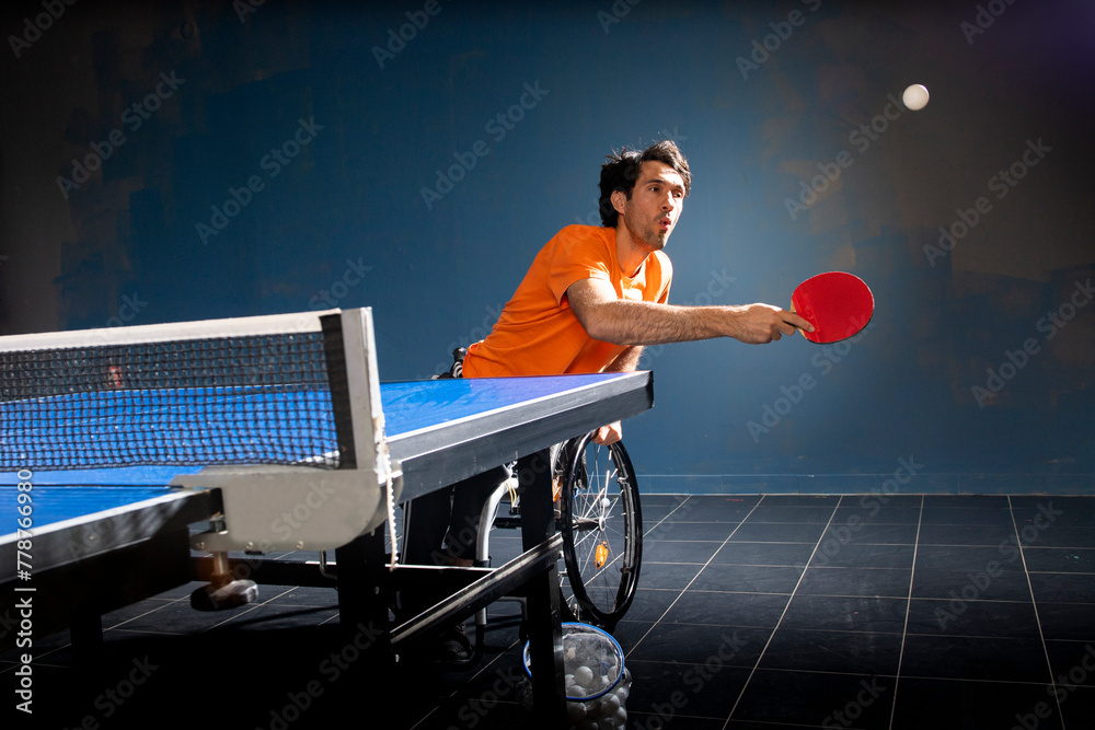 Wall mural a paraplegic plays table tennis