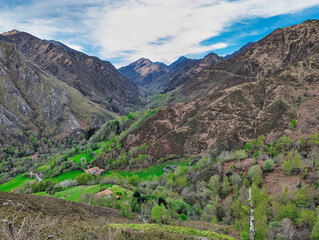 Mountains and valley around Espinareu valley, Piloña, Asturias, Spain