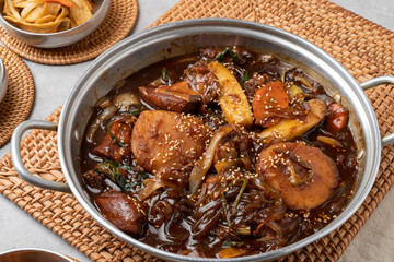 Korean food, ripened kimchi, kimchi, braised spicy chicken, spicy, Andong, steamed chicken, egg roll, side dish, pumpkin, fish cake, bean sprouts, seafood, shrimp