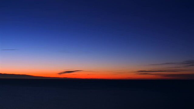 Amanecer desde el mirador de Benicassim direcci&oacute;n al mar
