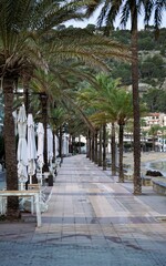 Port de Sóller auf Mallorca Promenade