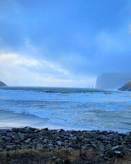 Färöer Inseln, Dorf Tjornuvik, Fossa Wasserfall, Faroe Islands, Landschaften, Landscapes,...