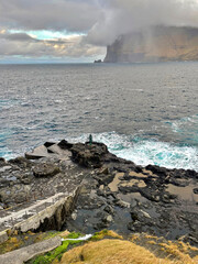 Färöer Inseln, Faroe Islands, Landschaften, Landscapes, Mountains, Berge, Nord Atlantik, North Atlantic, Roads, Waterfall, Wasserfall, Bach, Fluss, Ocean, Epic, Kalsoy, Sealwoman, Leuchtturm