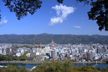 筆山からの眺望　桜咲く季節　（高知県　高知市　202404）