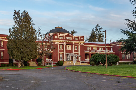 Oregon State Hospital complex building in Salem, Oregon