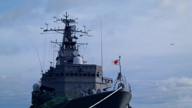 訓練支援艦くろべ