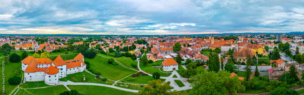 Wall mural Aerial view of Croatian town Varazdin with white fortress hosting a town museum