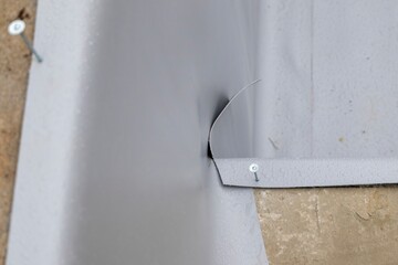 Folie für Pool verlegen