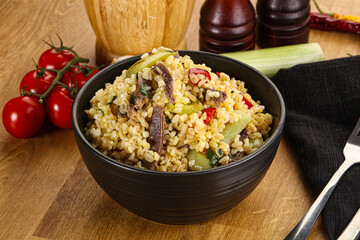 Bulgur with lamb and vegetables