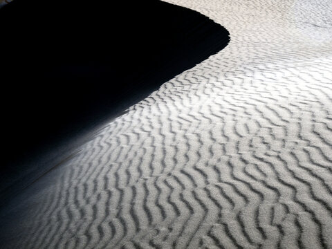 White sand dune with pattern in Sahara desert, Egypt