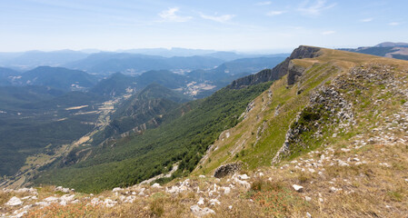 Le col de Rousset est un passage permettant d'accéder sur le massif du Vercors. Il relie précisément Die au plateau du Vercors, donc de la Provence aux Alpes