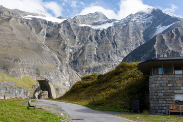 Denkmal an die Opfer der Errichtung der Kraftwerke am Moserboden	