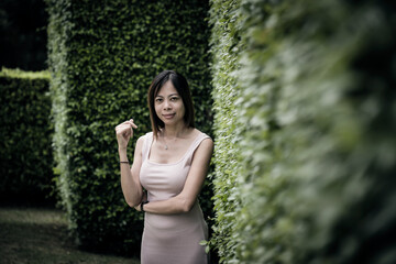 Naklejka premium woman in the park