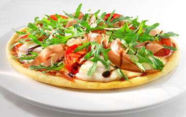 Mediterrana, Pizza, Rucola, Schinken, Mozzarella, Tomaten, 