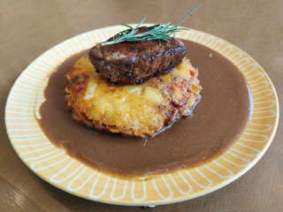 grilled steak with potatoes