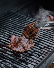 Grilling a juicy steak