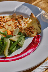 Pollo encaccahuatado