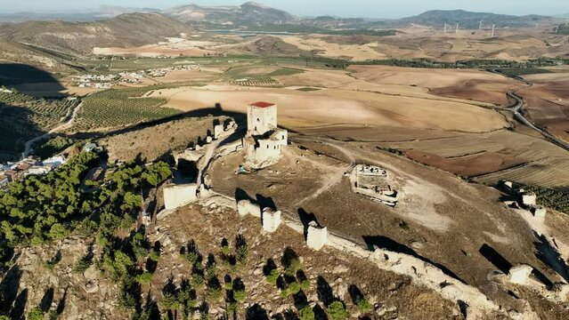el castillo de la estrella en el municipio de Teba visto desde un dron al atardecer, Andaluc&iacute;a