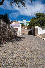un vieux bâtiment dans la ville de Mindelo sur l'île de Saint Vincent au Cap Vert en Afrique...