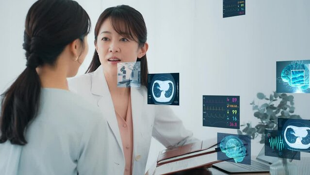 診察する医師とメディカルテクノロジーイメージ
