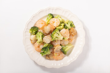 海老とホタテとブロッコリーの炒め物（塩だれ炒め）