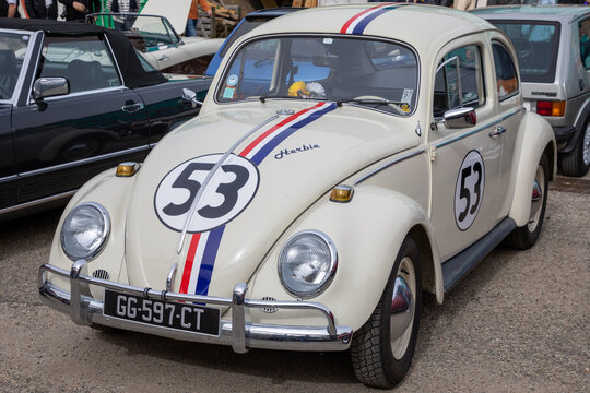 vw Volkswagen Love Bug Beetle Herbie ancient vintage car retro old timer featured in film Disney movies