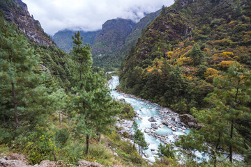 Bhote-Khosi river valley, Nepal. - 780364374