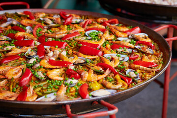 A dish of rice, meat, seafood, etc. stir-fried together in a frying pan	