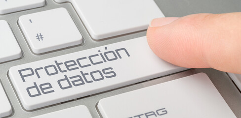 A keyboard with a labeled button - Data Security in spanish