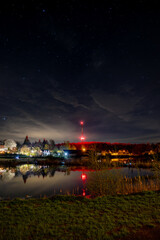 Nocne niebo, gwiazdy nad stawami rybnymi © Fotografia1979