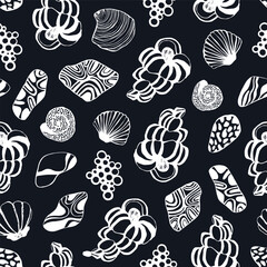 Seamless pattern with seashells. - 780509913