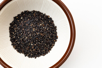 すり鉢と黒胡麻