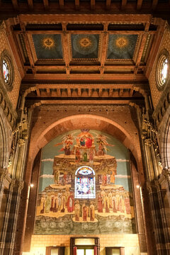 Interior of Corpus Domini Church, blending Neo-Romanesque, Neo-Byzantine, and Art Nouveau styles, completed in 1901, elevated to minor basilica status by Pope Pius XII, Milan, Lombardy, Italy