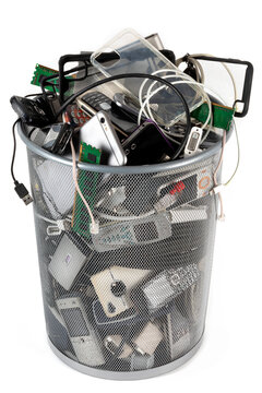 Old Cell Phones and Electronic Waste - Obsolete Technology for Recycling