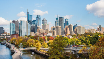 Philadelphia city skyline in fall