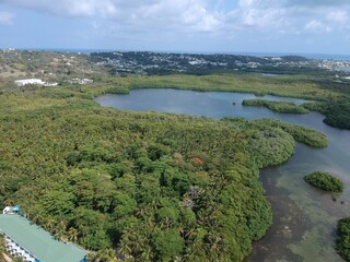 If you want to know a unique place in the world with thousands of coral reefs and unique biodiversity, San Andres is for you, the sea of ​​7 colors is unique in the entire WORLD and you will find the  © Hbuitragoz