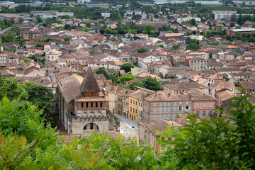Ville de Moissac et abbaye Saint-Pierre, vue aérienne