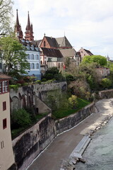 Das Münster über dem Rhein in Basel - obrazy, fototapety, plakaty
