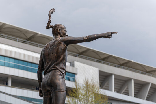 ISTANBUL, TURKEY - APRIL 7, 2024: Legend Fenerbahce volleyball player Eda Erdem Dundar statue on the Fenerbahce Sukru Saracoglu Stadium entry. 