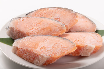 冷凍　塩銀さけ　（チリ産　養殖）（宮城県加工）