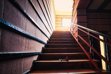 Treppe - Verlassener Ort - Beatiful Decay - Verlassener Ort - Urbex / Urbexing - Lost Place -...
