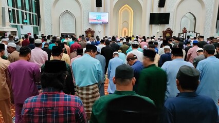 Taman Koperasi Polis, Batu Caves: Eid al-Fitr dawned with Bilal bin Rabah Mosque filled with...