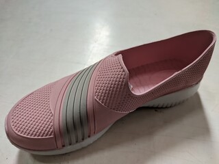 Casual rubber shoes