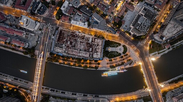 Bird's eye view of a river in a nighty city