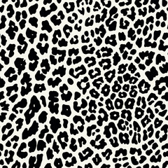 Vector seamless pattern with leopard spots. Endless stylish texture. Ripple repeating background. Natural stylish spotty animal print. Can be used as swatch in Illustrator.